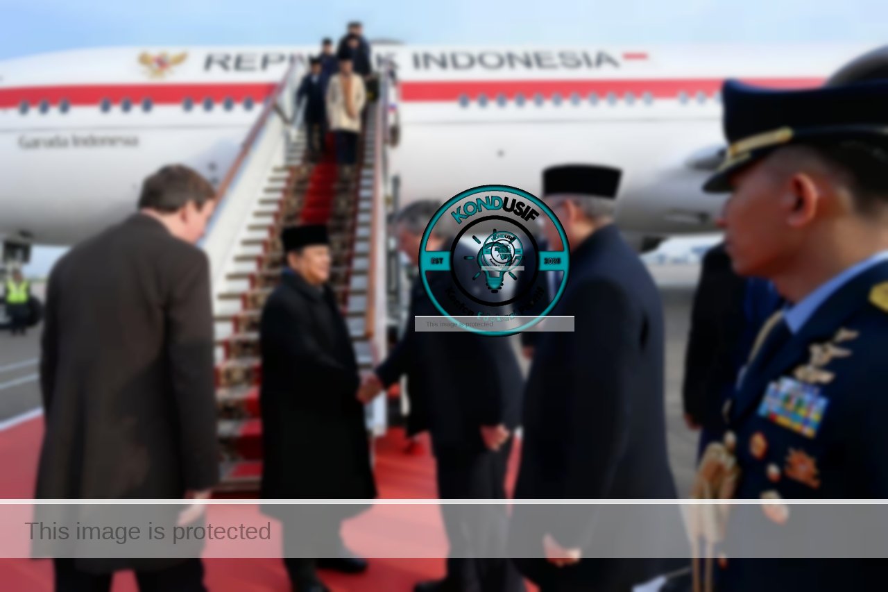 Presiden Prabowo tiba di Bandara Vnukovo-2, Moskow, Rusia. Sumber foto: BPMI Setpres.