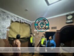Tebing Longsor Hantam Rumah Warga di Garut, Dinding Jebol Seketika