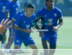 Jaga Puncak Klasemen, Persib Incar Poin Penuh Kontra Bali United Malam Ini