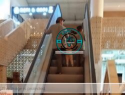 Viral! Ada Eskalator Mirip Masjidil Haram di Bandung, Sudah Diserbu 16 Ribu Orang